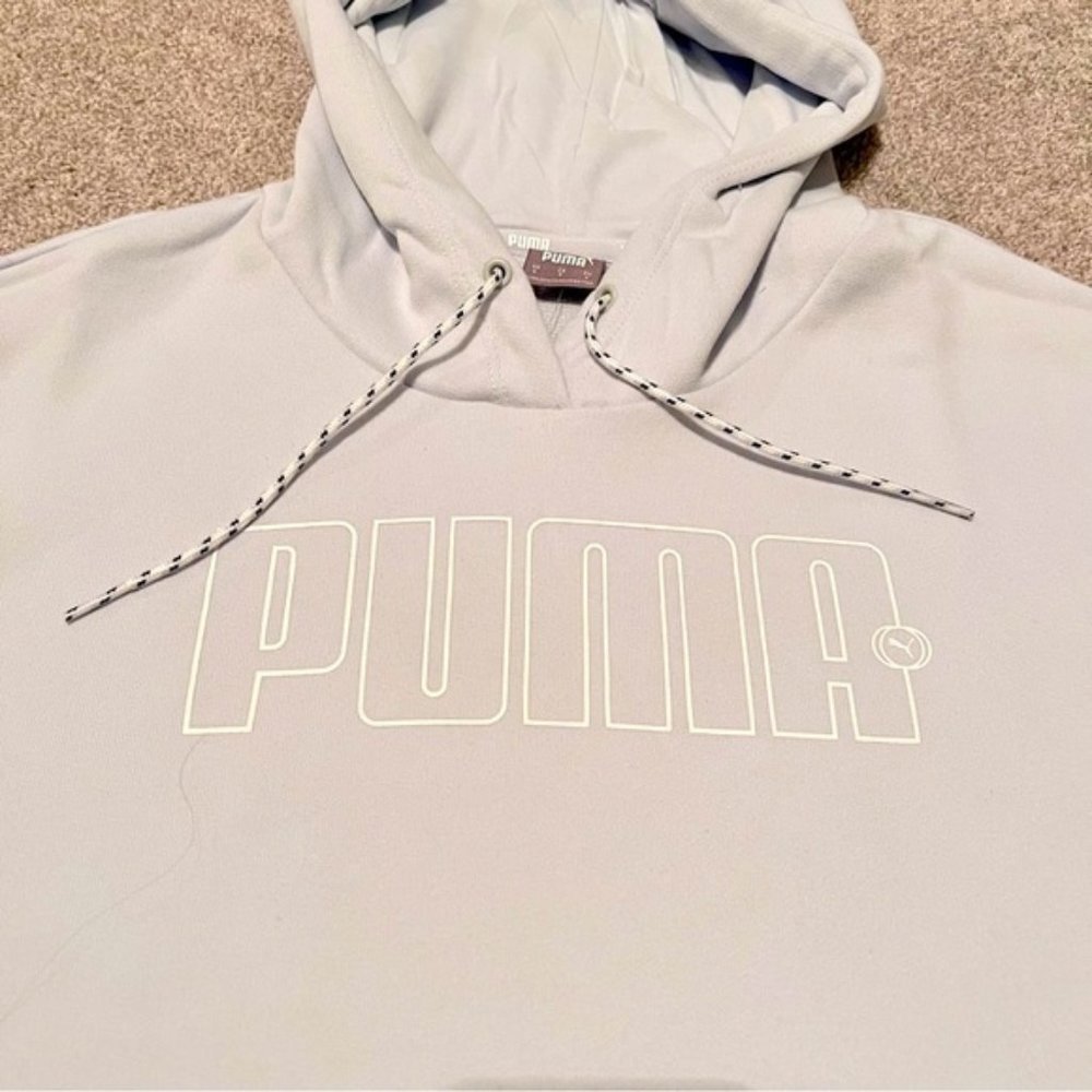 NWT Women’s light blue Puma hoodie